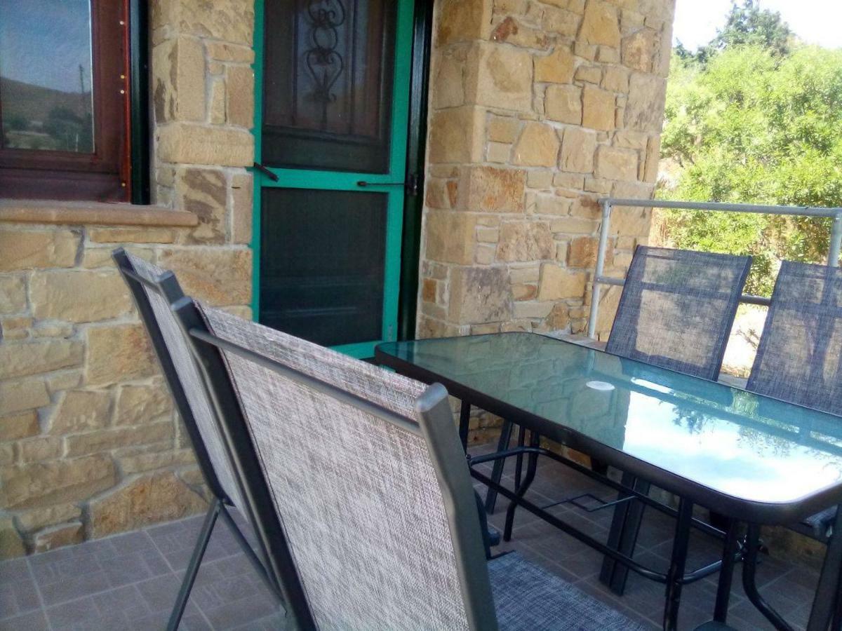 Stone House Of Panos Villa Kornos ภายนอก รูปภาพ